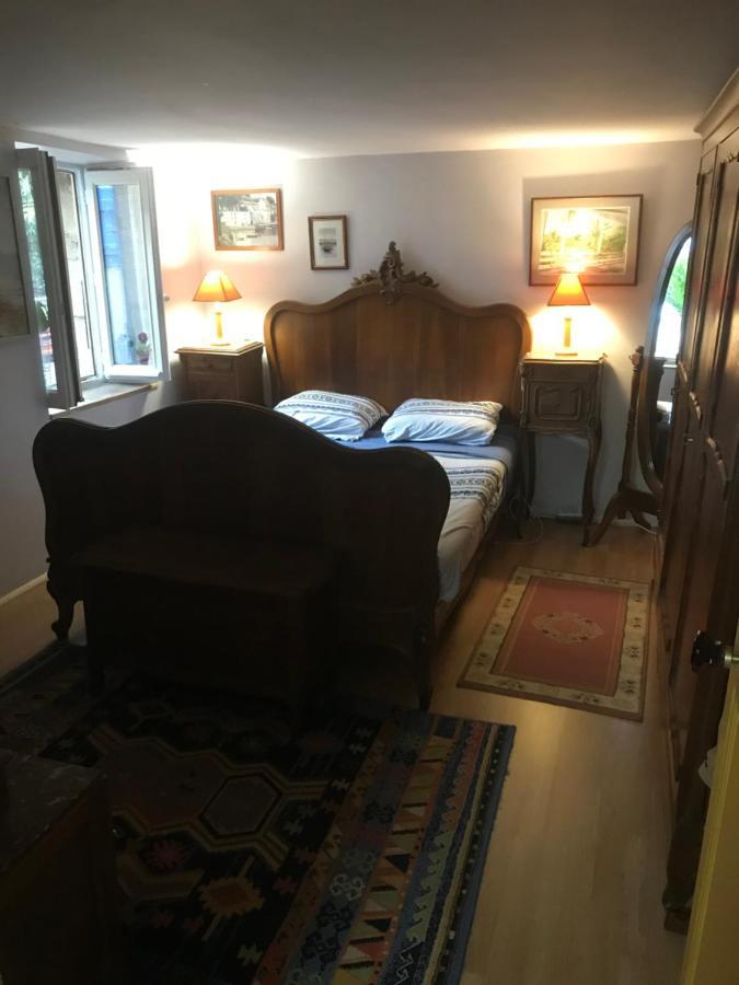 Maisonnette De Charme Climatisee La Machine Esterno foto